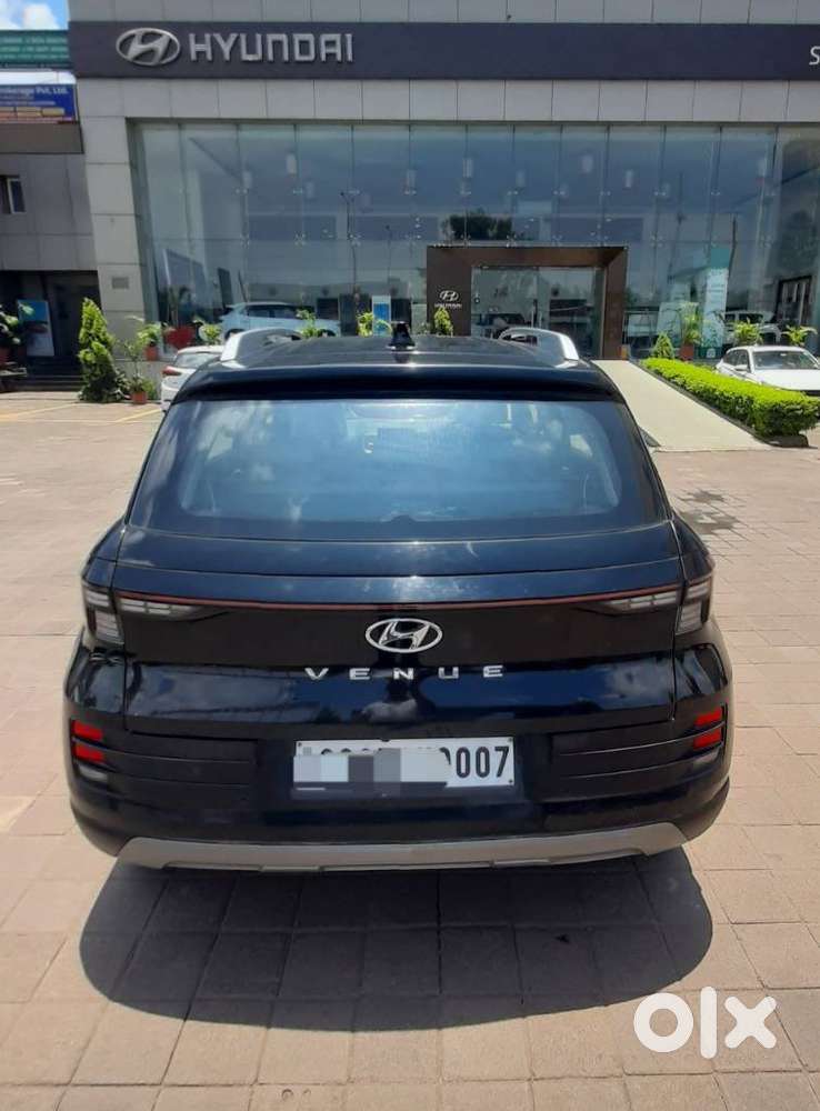 Hyundai Venue 1.2 S (o), 2023, Petrol