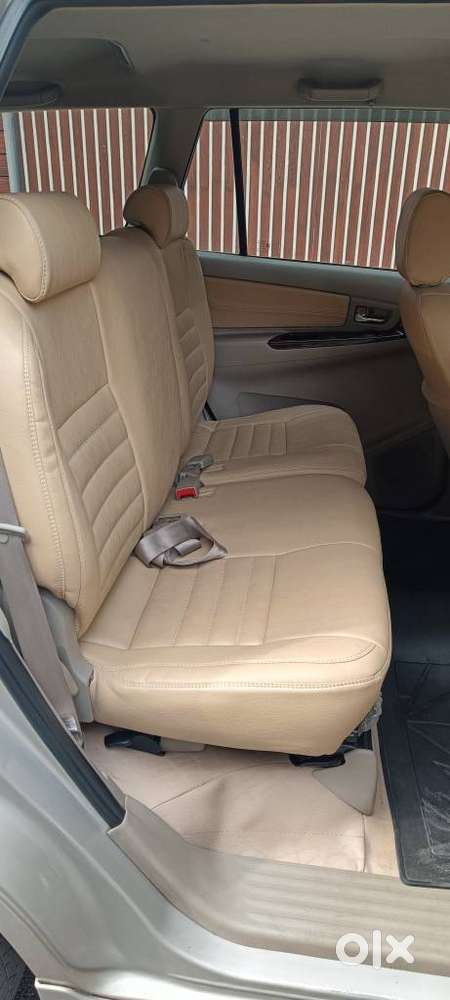 Toyota Innova 2.5 Vx 8 Str, 2014, Diesel