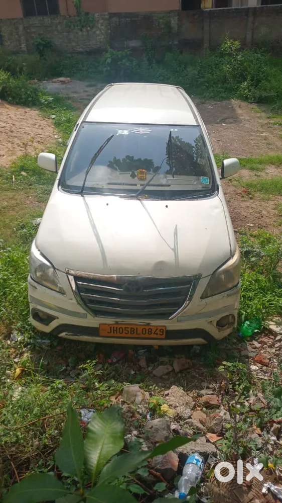 Toyota Innova 2016 Diesel Well Maintained