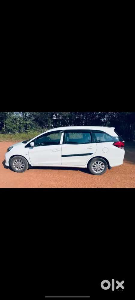 Honda Mobilio 2014 Diesel 80000 Km Driven