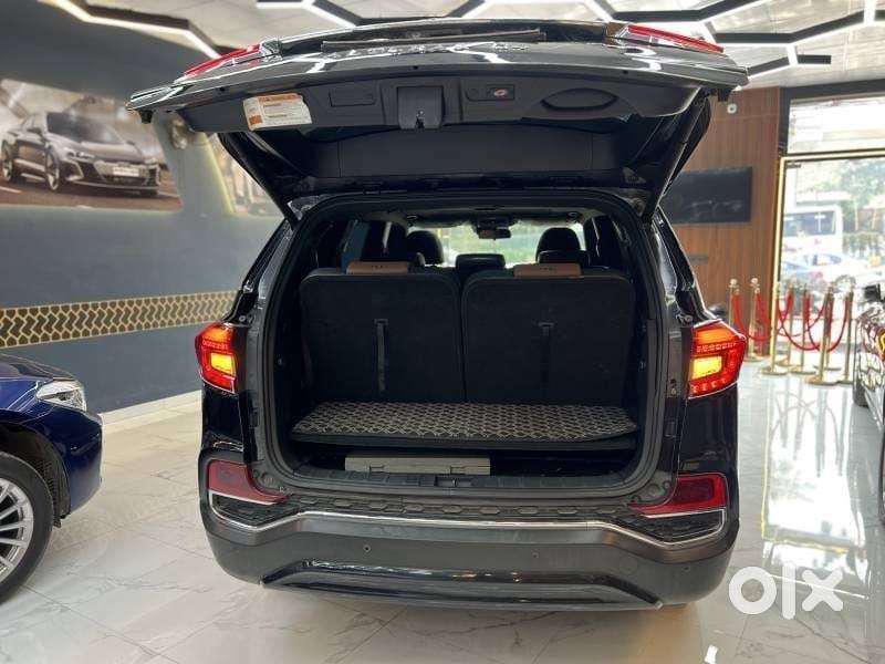 Mahindra Alturas G4 4wd At, 2019, Diesel