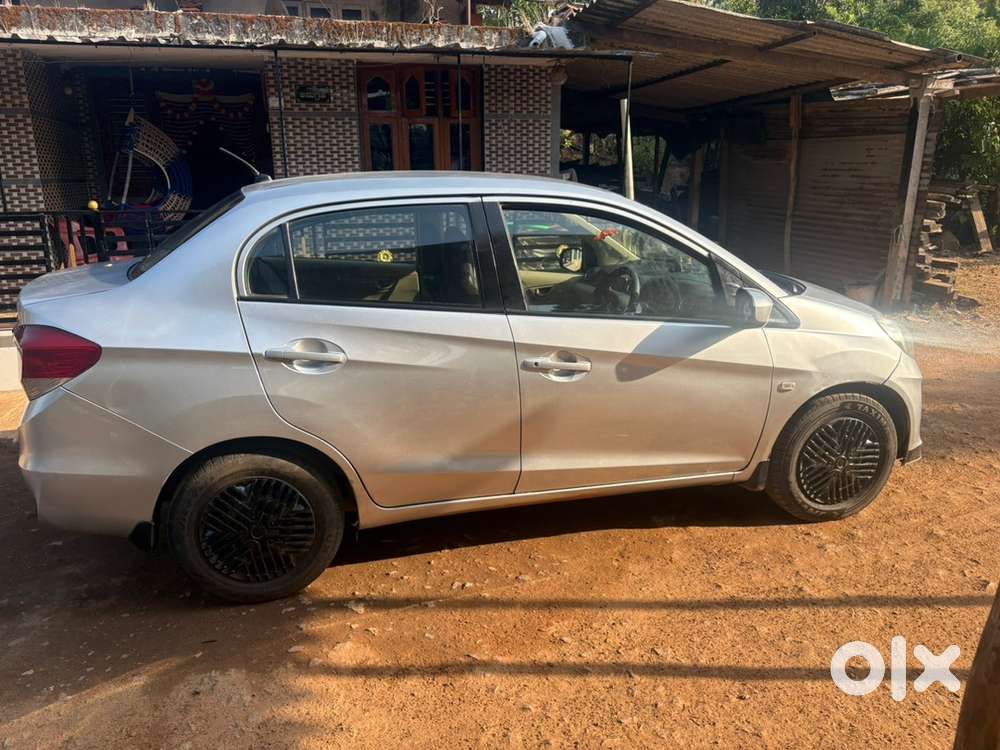 Honda Amaze 2014 Diesel Well Maintained