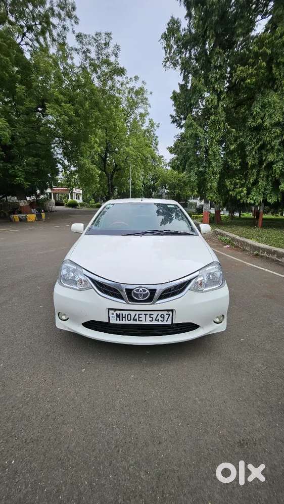 Toyota Etios V 2011 2031 Done Passing