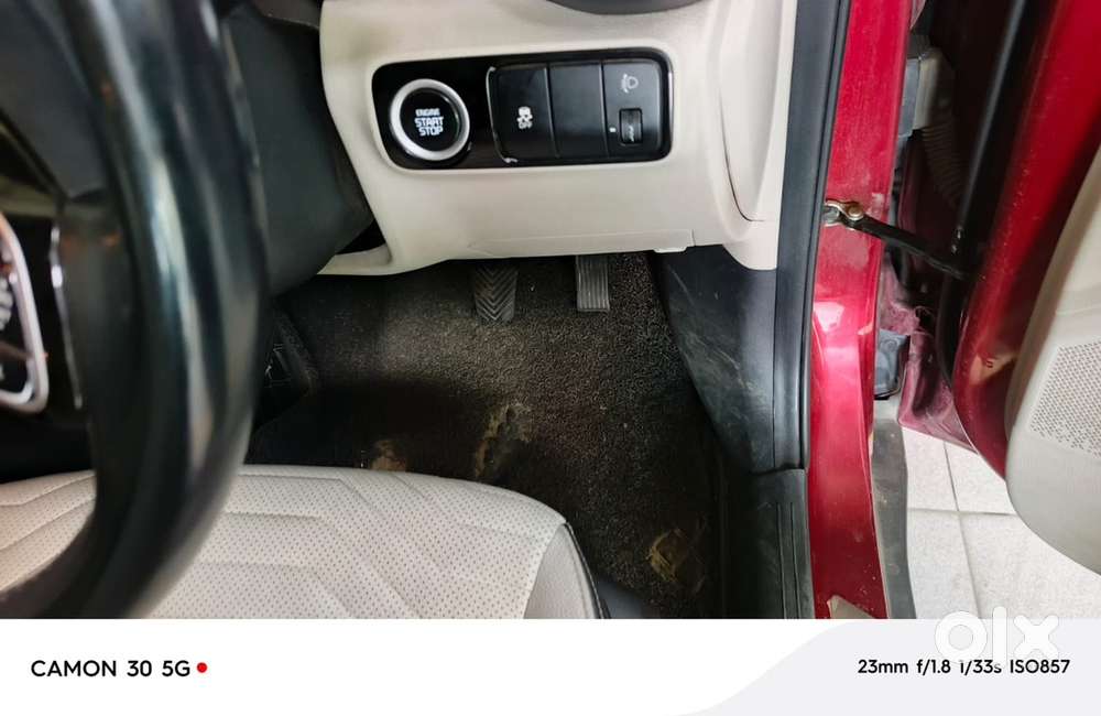 Kia Sonet Petrol 2021 With 27500 Km