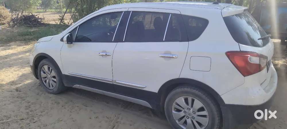 Maruti Suzuki S-cross 1.6 Alpha 2016