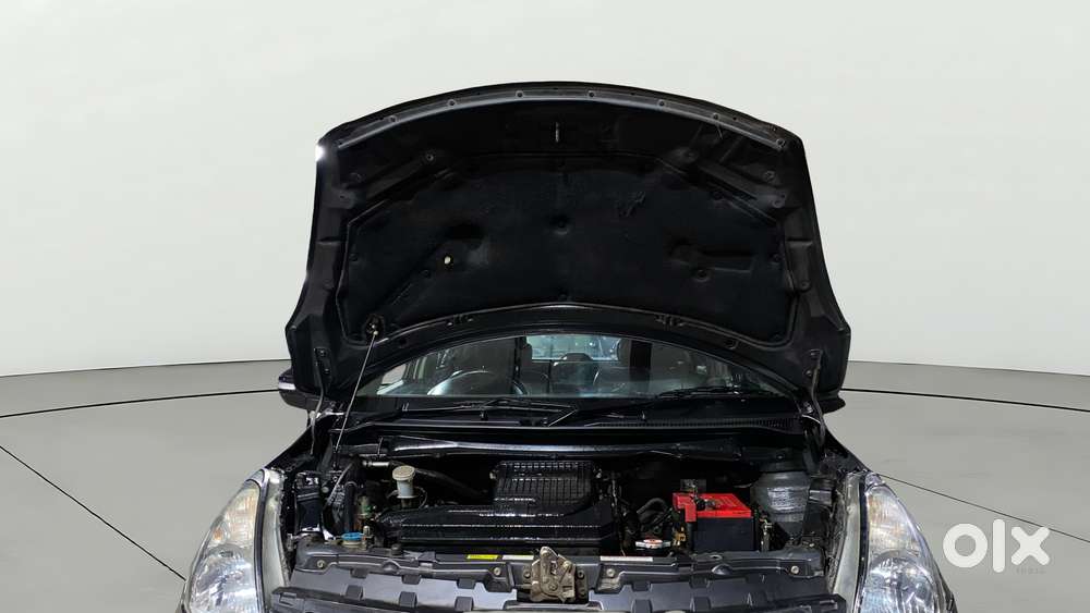 Maruti Suzuki Swift Vxi, 2015, Petrol