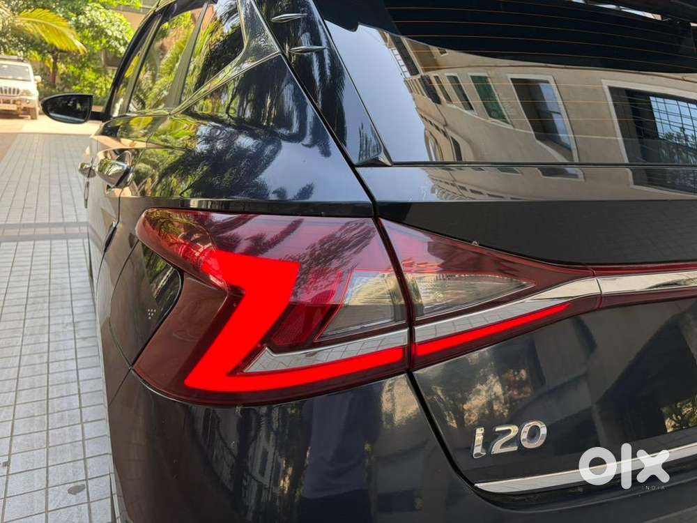 Hyundai I20 Sportz Ivt Petrol 2023 Automatic