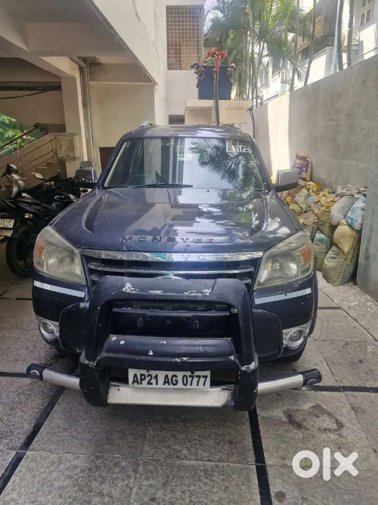 Ford Endeavour Diesel 2010
