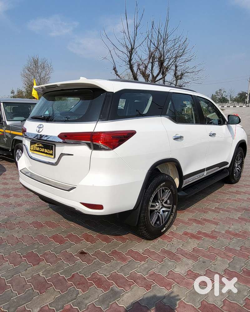 Toyota Fortuner 3.0 4x2 Automatic, 2018, Diesel