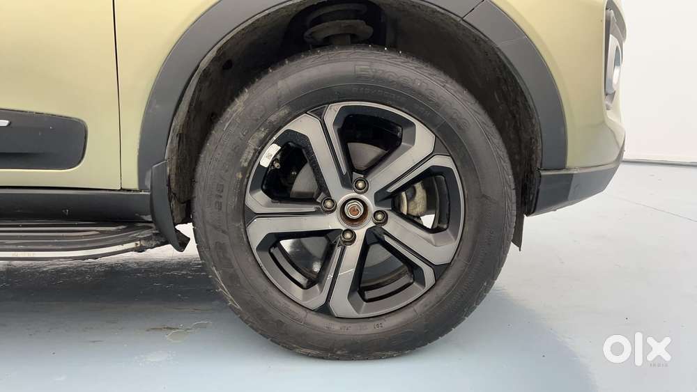 Tata Nexon 1.2 Revotron Xz Plus Kaziranga, 2022, Petrol
