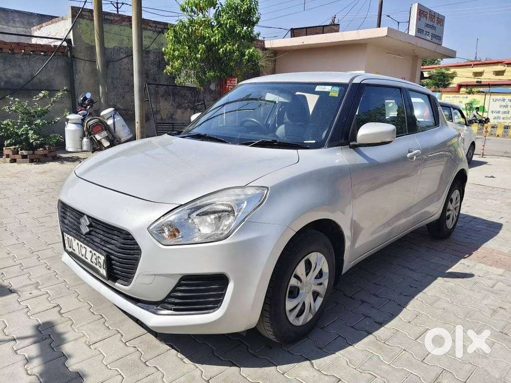 Maruti Suzuki Swift Vxi + Manual, 2018, Petrol