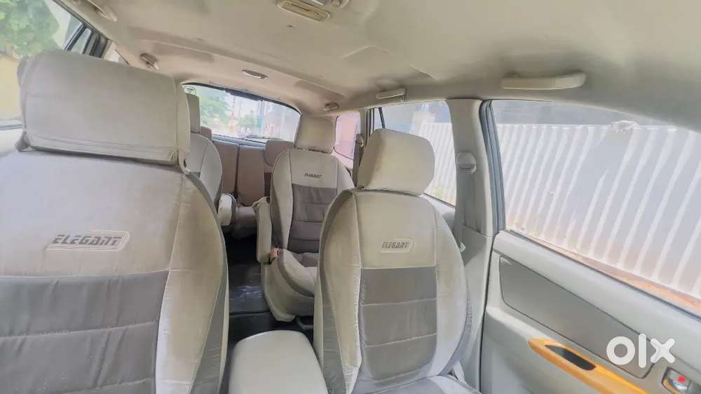 Toyota Innova Diesel 2011