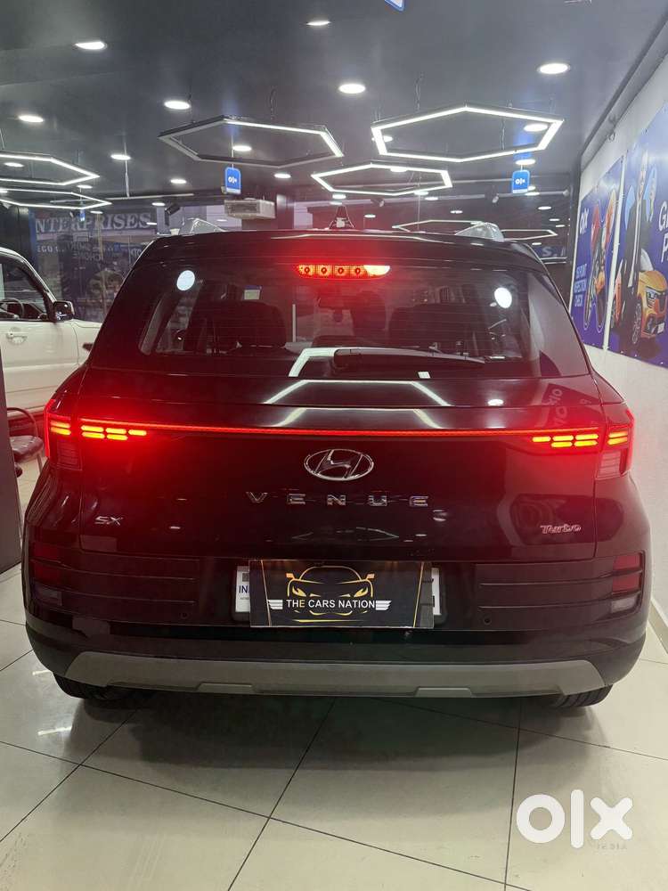 Hyundai Venue 1.0 Sx (o) Turbo Dct, 2024, Petrol