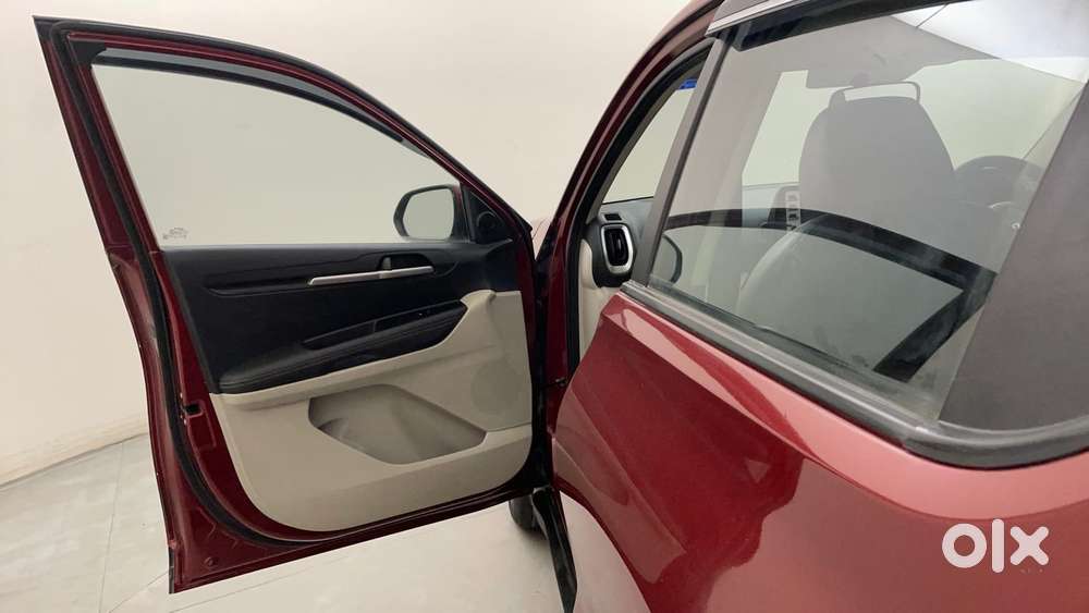 Kia Sonet Htx D, 2023, Petrol