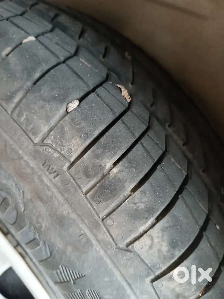 Maruti Suzuki Esteem 2006