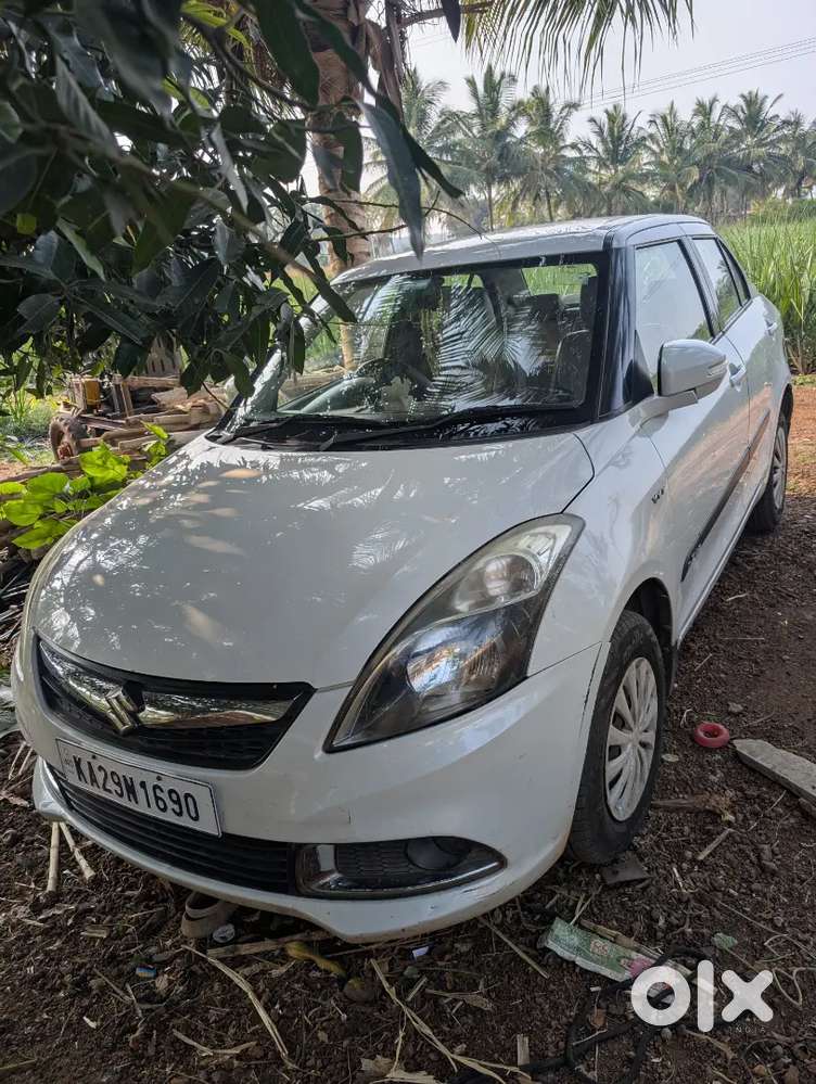Maruti Suzuki Dzire 2016 Petrol Well Maintained , New Appollo Tyres