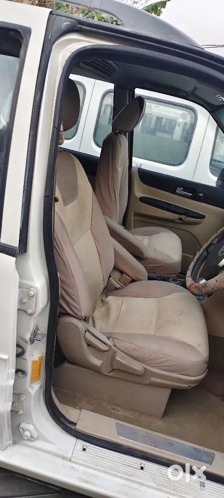 Tata Safari Storme 2015 Diesel Well Maintained