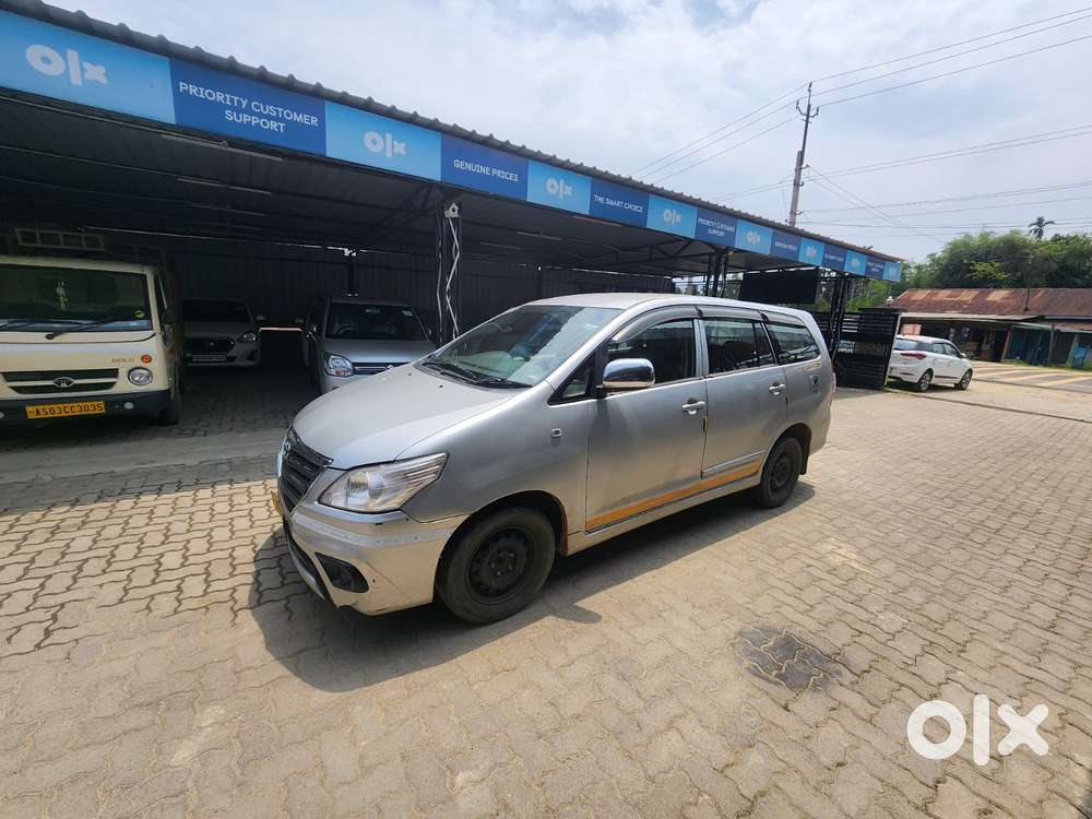 Toyota Innova 2.5 G (diesel) 8 Seater, 2015, Diesel