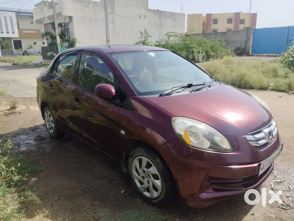 Honda Amaze  Diesel Well Maintained, High Mileage Original Driven.