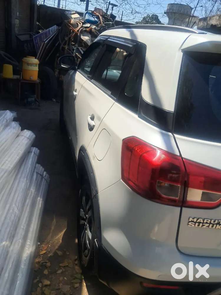 Maruti Suzuki Brezza 2017 Diesel 75000 Km Driven