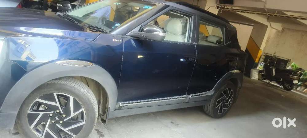 Mahindra Xuv 3xo Ax7 2024 November Petrol Well Maintained