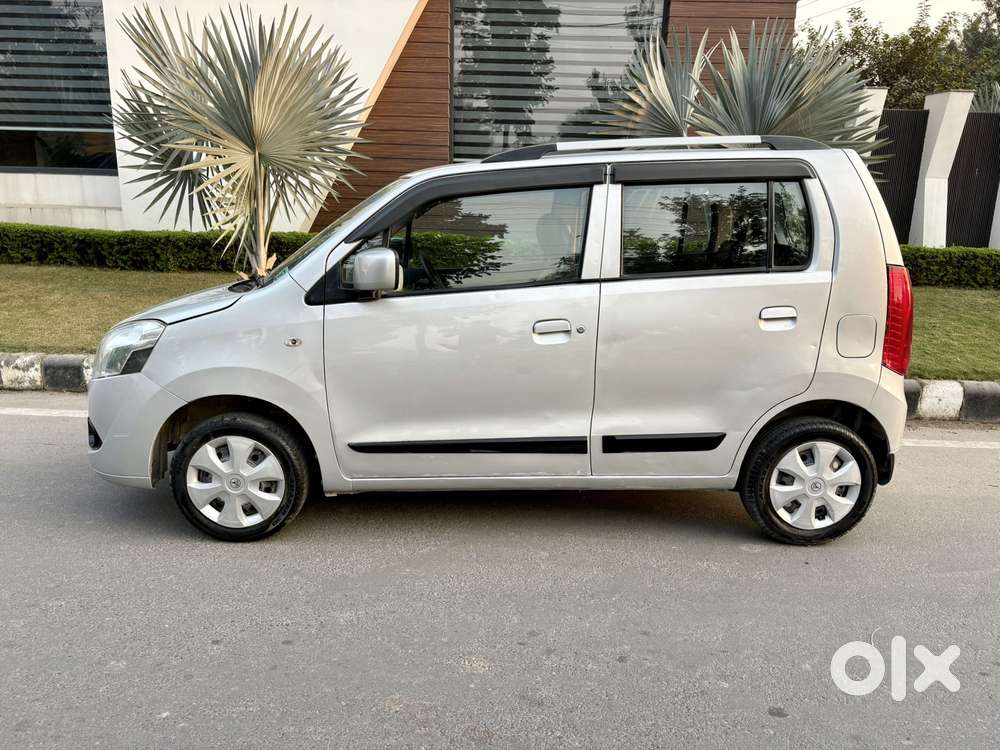 Maruti Suzuki Wagon R Vxi, 2011, Petrol