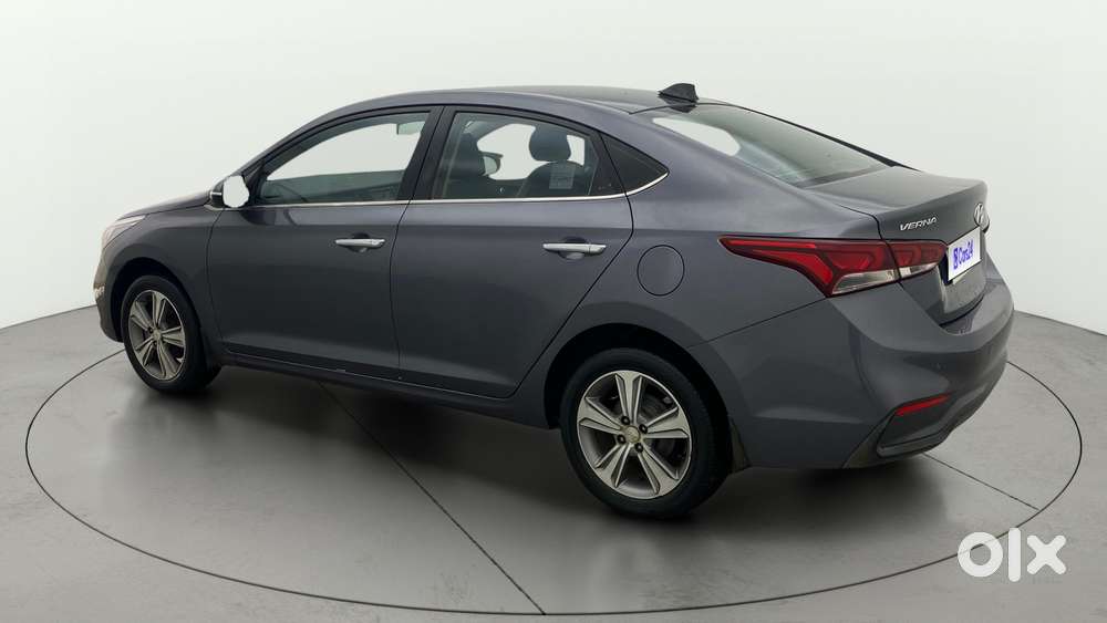 Hyundai Verna 1.6 Sx (o) Vtvt, 2017, Petrol