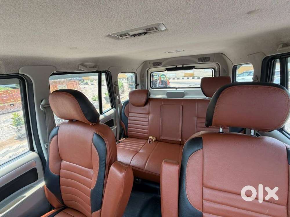 Mahindra Scorpio S10, 2015, Diesel