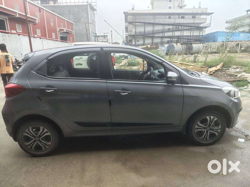 Tata Tiago 1.2 Revotron Xza, 2019, Petrol