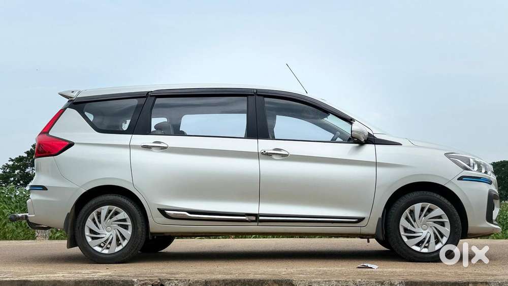 Maruti Suzuki Ertiga 1.5 Vxi, 2021, Petrol