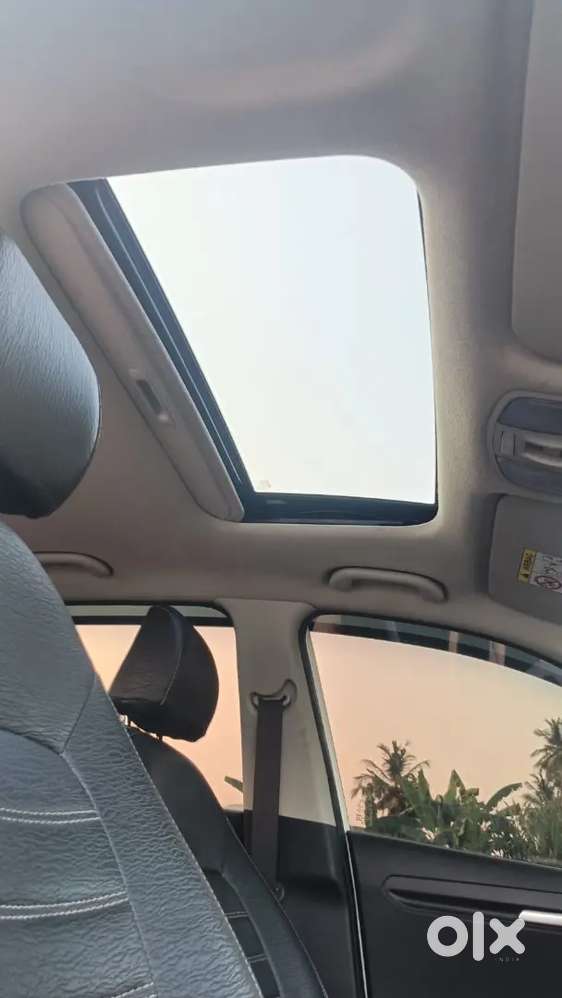 Kia Sonet 2021 Diesel Well Maintained