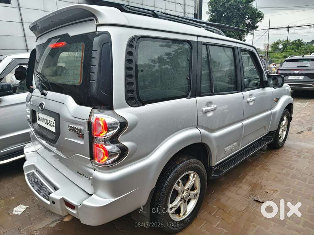 Mahindra Scorpio S10, 2017, Diesel