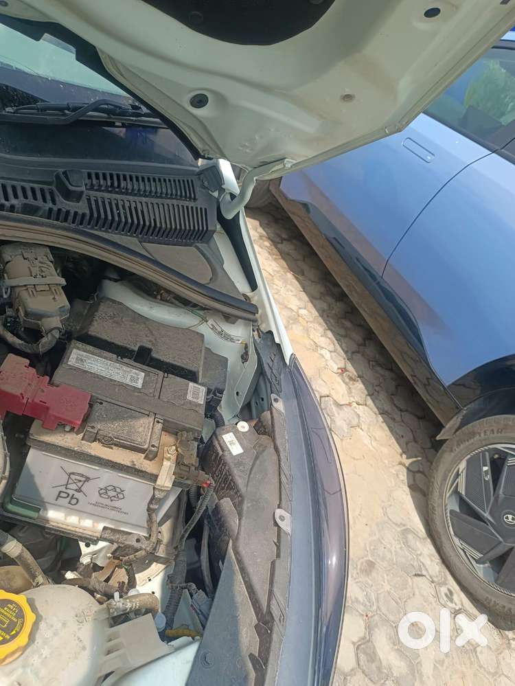 Maruti Suzuki Swift Amt Vxi, 2022, Petrol
