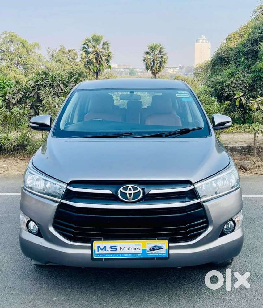 Toyota Innova Crysta 2.8 Gx At 8s, 2019, Diesel