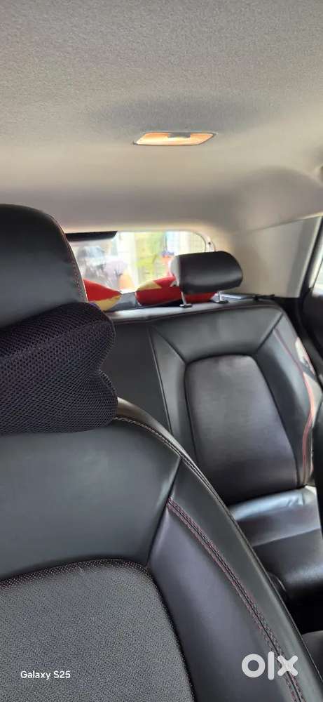 Hyundai Venue 2022 Petrol 26000 Km Driven