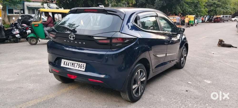 Tata Altroz XZ Plus (S), 2023, Petrol