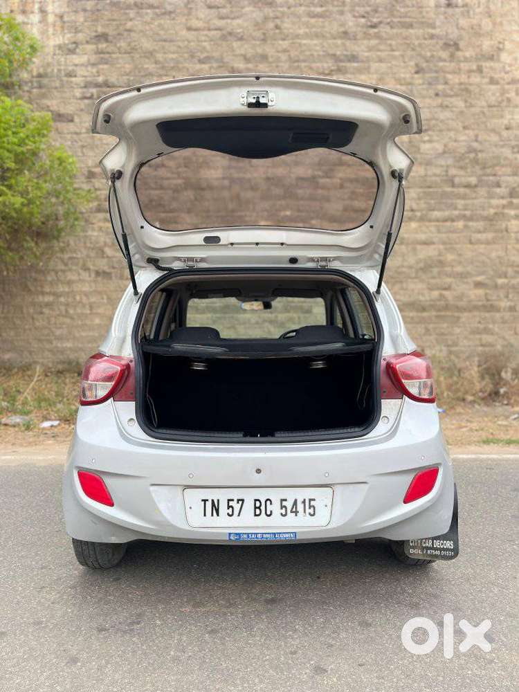 Hyundai Grand I10 Sportz 1.2 Kappa Vtvt, 2016, Petrol