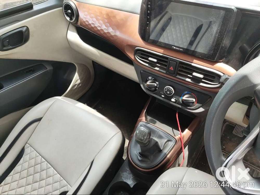 Hyundai Aura Cng Plus Petrol