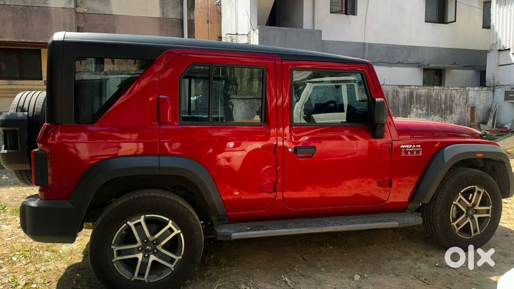 Mahindra Thar Roxx Petrol Manual 2026