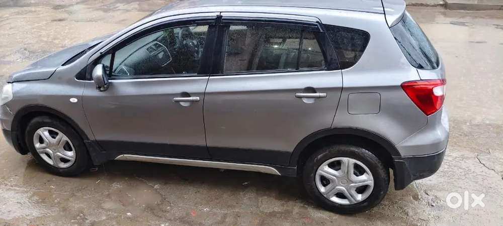 Maruti Suzuki S Cross Sigma 2016