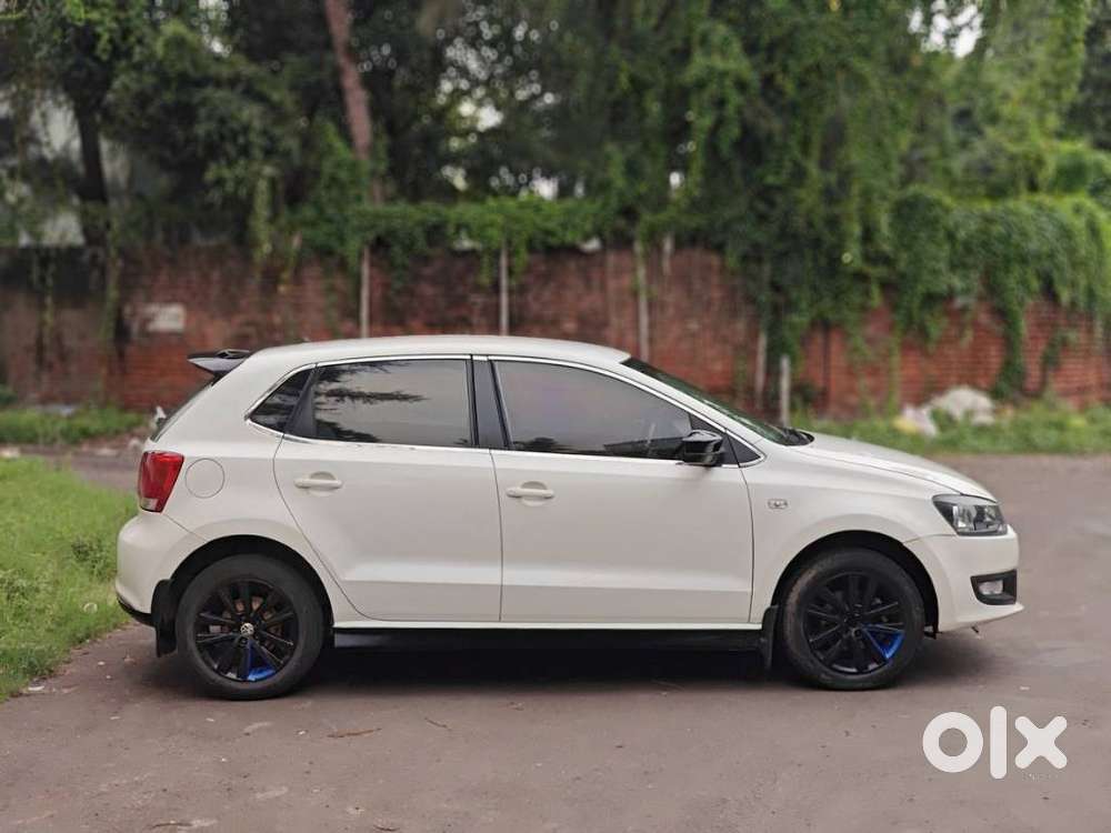 Volkswagen Polo Petrol Highline 1.2l, 2013, Petrol