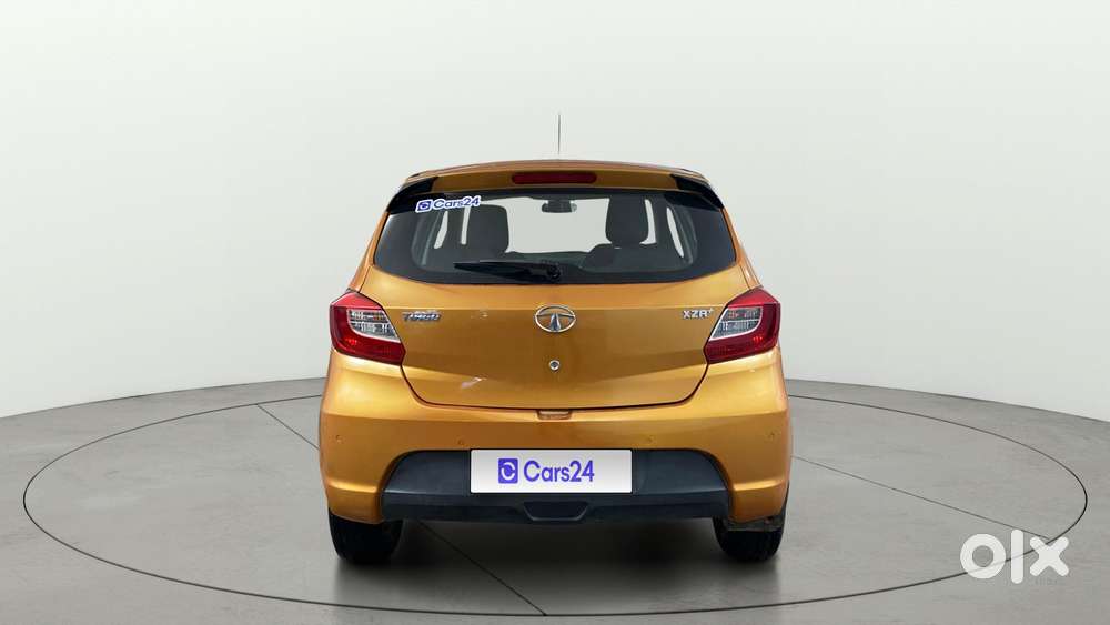 Tata Tiago 1.2 Revotron Xza, 2018, Petrol