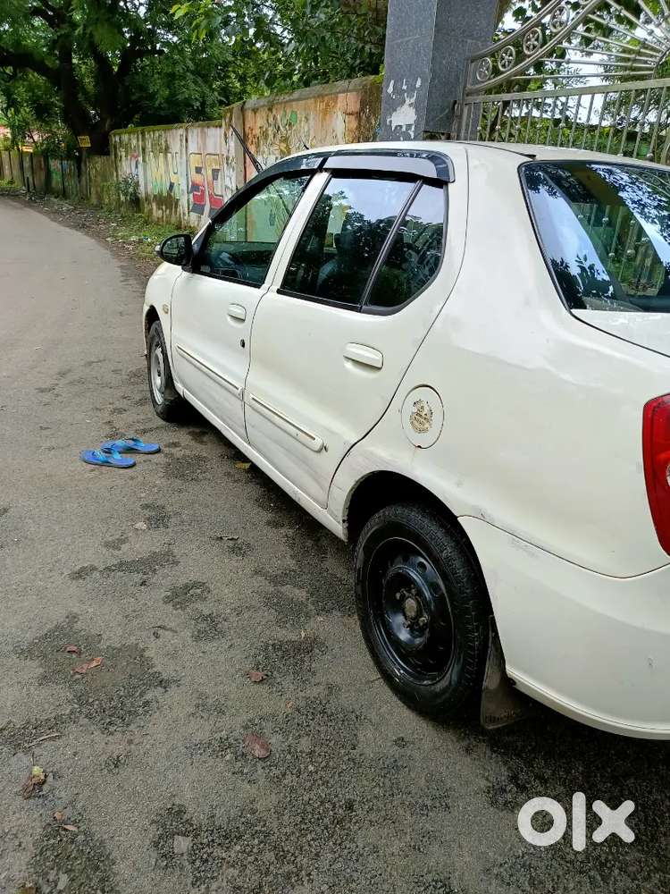 Tata Indigo Ecs Glx 2013