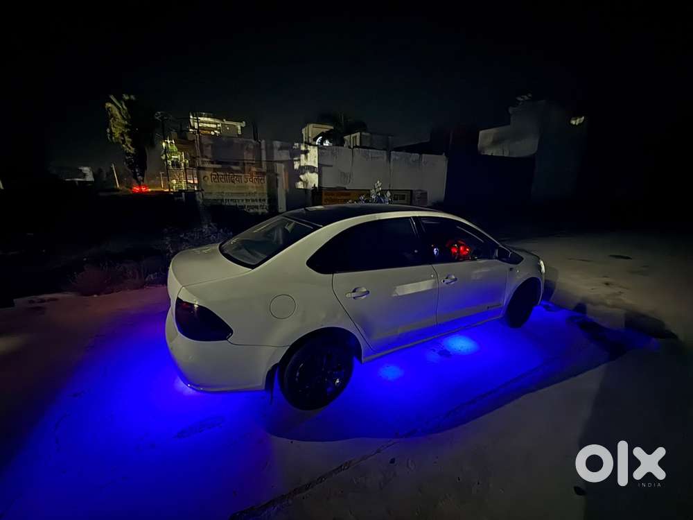 Volkswagen Petrol Car 2012