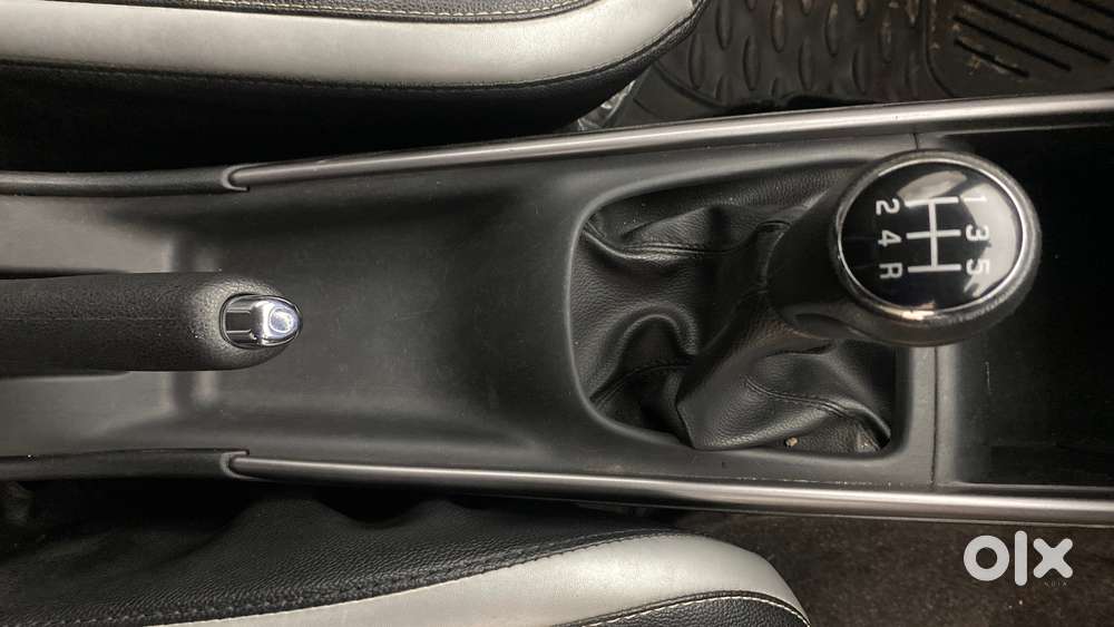 Maruti Suzuki Baleno Zeta, 2021, Petrol