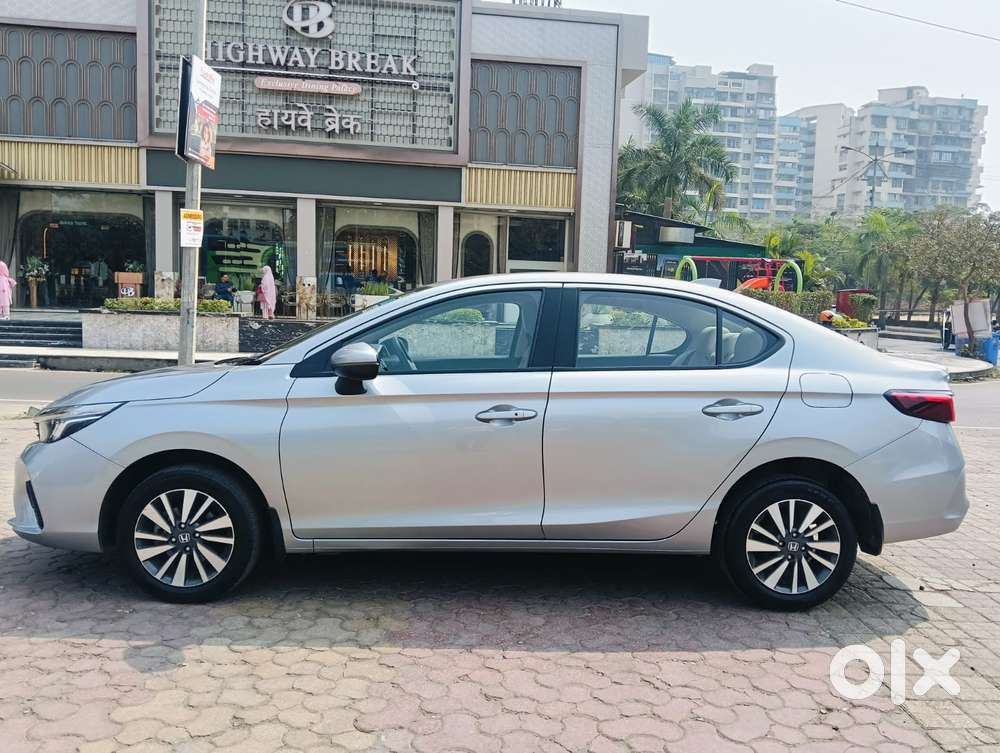 Honda City 1.5 V 4th Gen I-vtec Mt, 2023, Petrol
