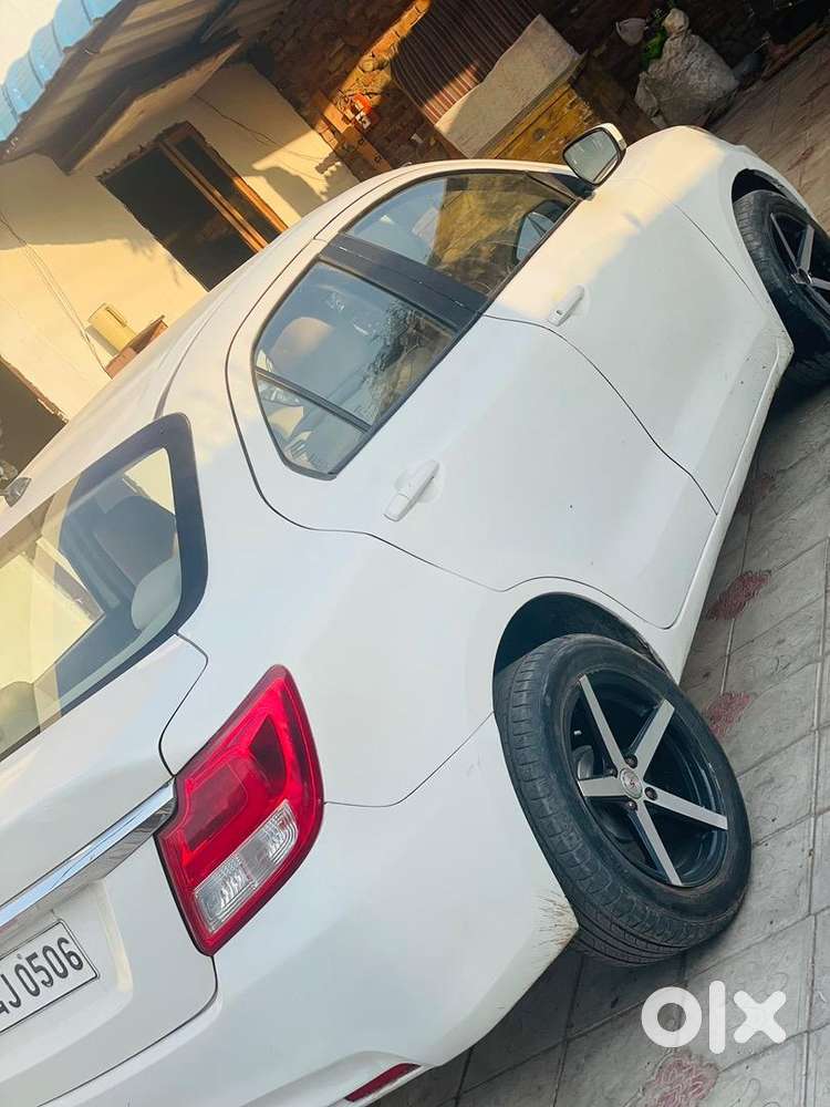 Maruti Suzuki Dzire 2018 Diesel 130000 Km Driven