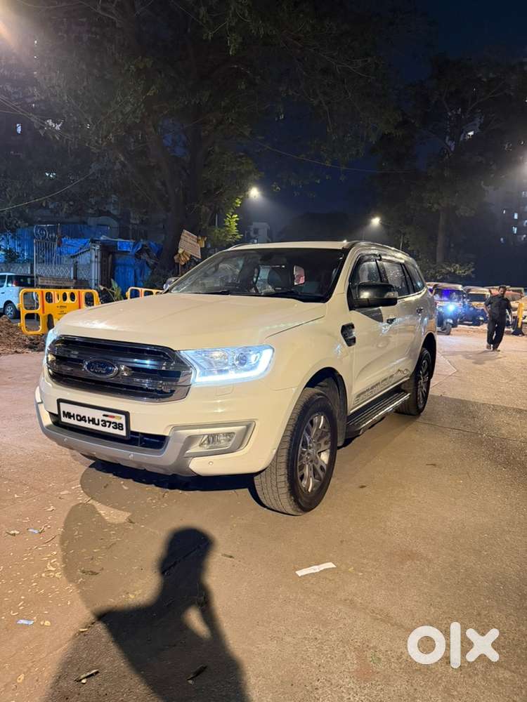 Ford Endeavour 3.2 Titanium 2016