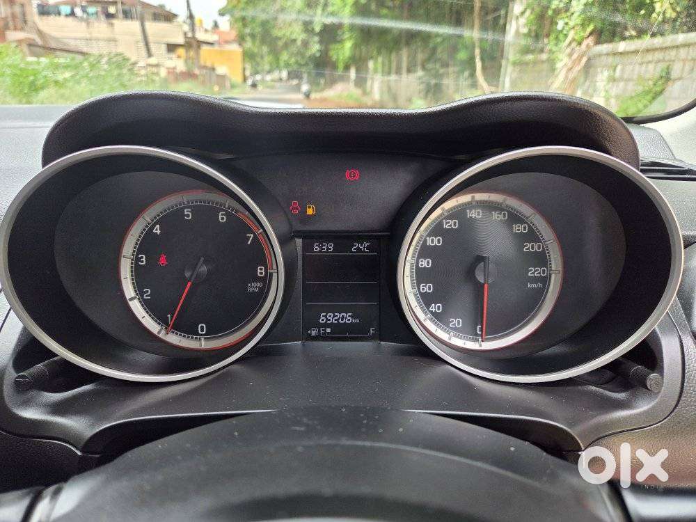 Maruti Suzuki Swift Vvt Zxi Plus, 2018, Petrol