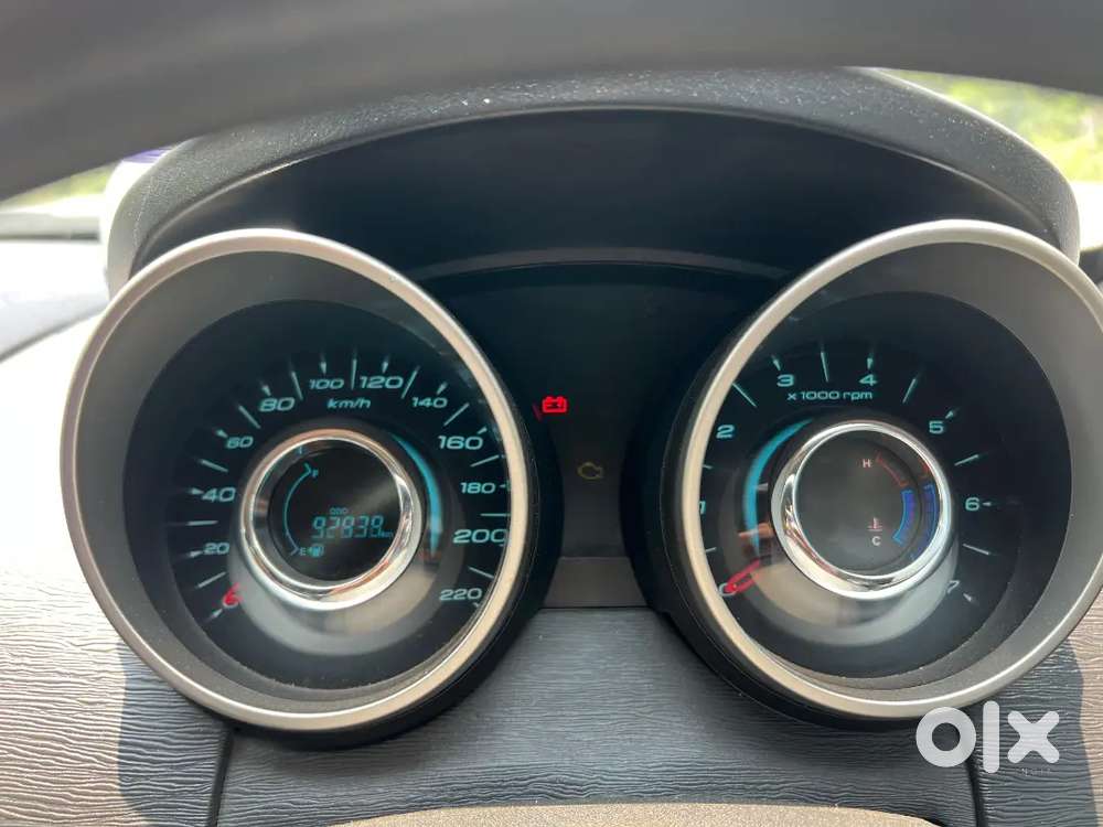 Mahindra Xuv500 2019 Diesel 92780 Km Driven